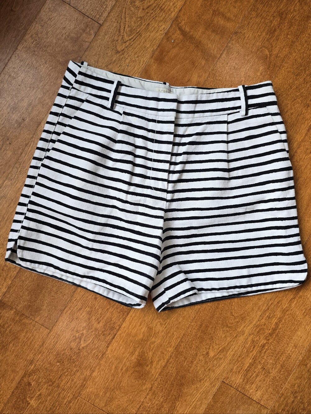 J. Crew black and white stripe 100% cotton shorts size 4